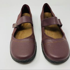 Orthaheel 25 Sara/TVW1254 Maroon Mary Janes Sz 8.5